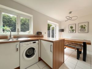 Photo 15- click for photo gallery